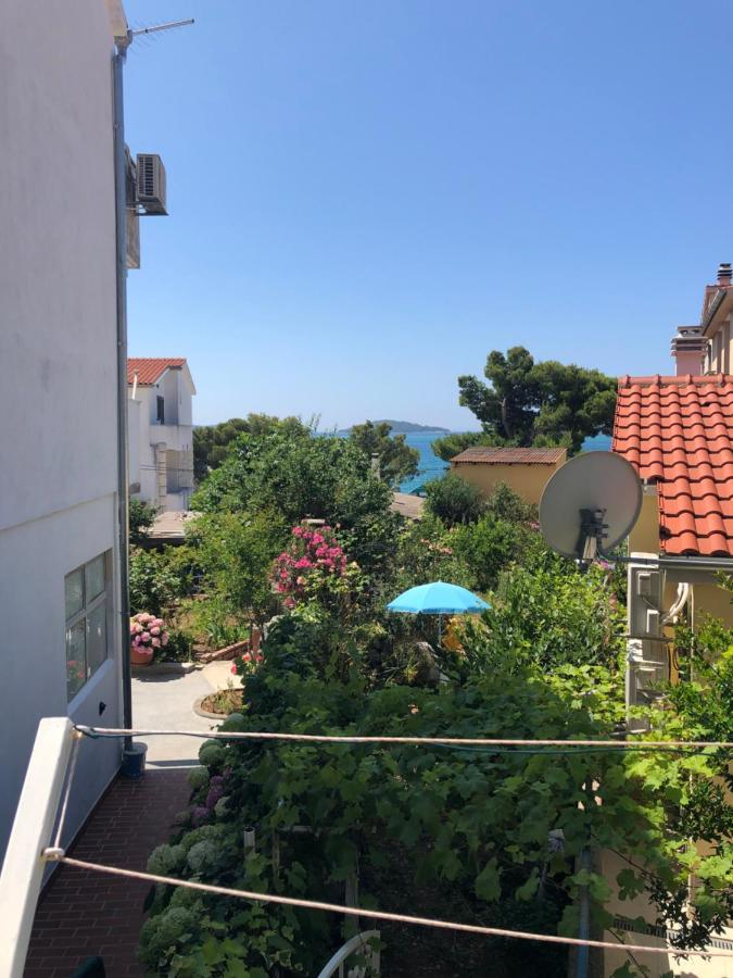 Apartmani Gloria Бродарица Экстерьер фото
