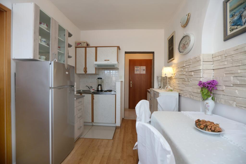 Apartmani Gloria Бродарица Экстерьер фото